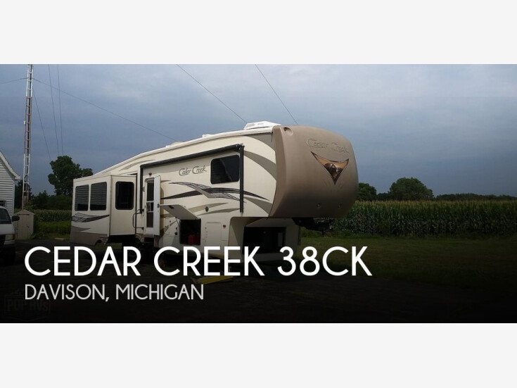 Thumbnail Photo undefined for 2015 Forest River Cedar Creek